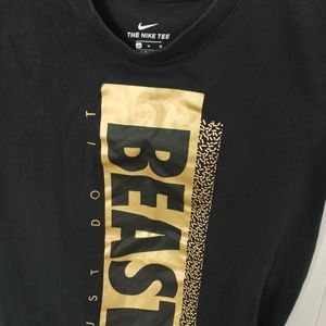 The Nike Tee T-shirts